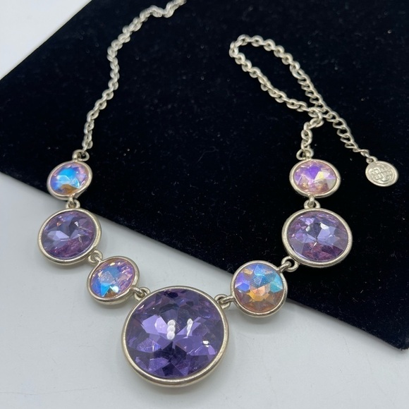 BILL Blass Rivoli Purple Rhinestone Gun Tone Necklace - Picture 3 of 6